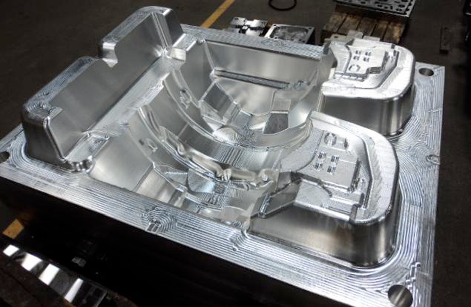 Large_Aluminum_mold1